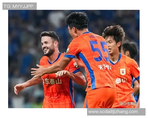 足球03号球星闪耀绿茵场展现非凡实力引领球队奋勇向前