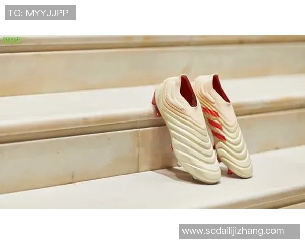 球星足球鞋的使用寿命揭秘：一般需要多久更换一次才能保持最佳表现